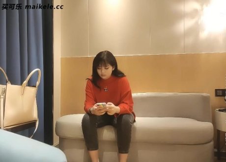 最爱坦克花1500找个日本妞操，脸蛋清纯漂亮