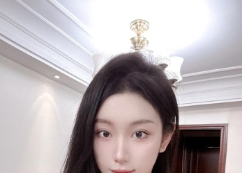 温州兼职御姐瑜伽老师皮肤白嫩刚刚下海可颜射